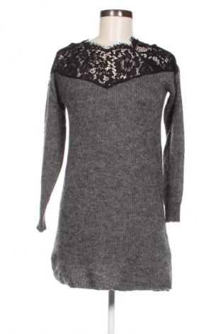 Šaty  ONLY, Velikost S, Barva Šedá, Cena  119,00 Kč