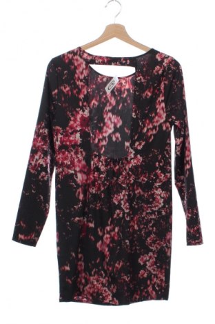 Рокля ONLY, Размер XS, Цвят Многоцветен, Цена 2,55 €