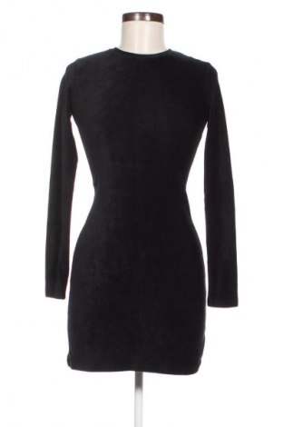 Sukienka Pull&Bear, Rozmiar S, Kolor Czarny, Cena 21,99 zł