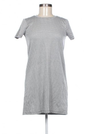 Φόρεμα Pull&Bear, Μέγεθος S, Χρώμα Πολύχρωμο, Τιμή 7,99 €
