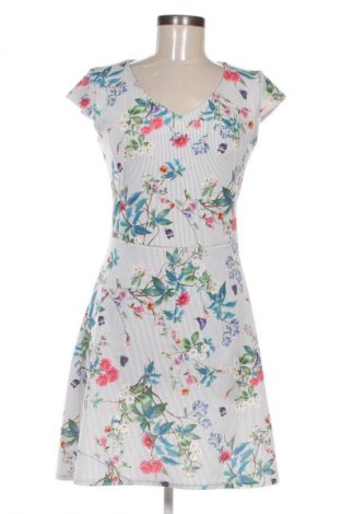 Ruha Quinze Heures Trente, Méret M, Szín Sokszínű, Ár 1 589 Ft