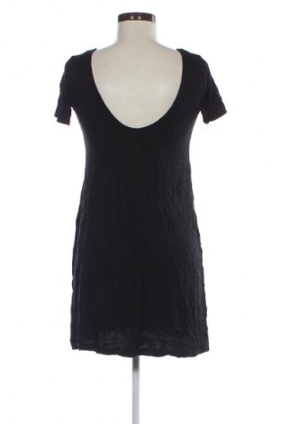 Ruha Stradivarius, Méret M, Szín Fekete, Ár 1 279 Ft