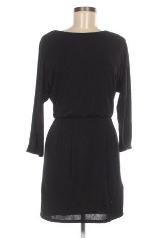 Рокля Zara Trafaluc, Размер M, Цвят Черен, Цена 4,09 €