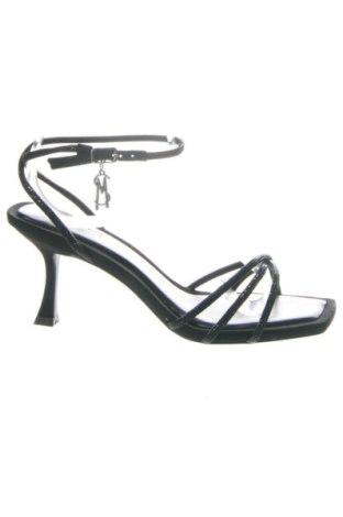 Pantolette Steve Madden, Größe 37, Farbe Schwarz, Preis 117,99 €