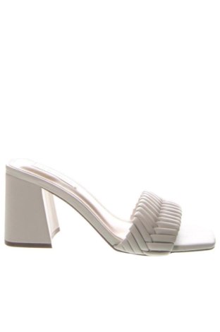 Γυναικείες παντόφλες Steve Madden, Μέγεθος 38, Χρώμα  Μπέζ, Τιμή 107,99 €