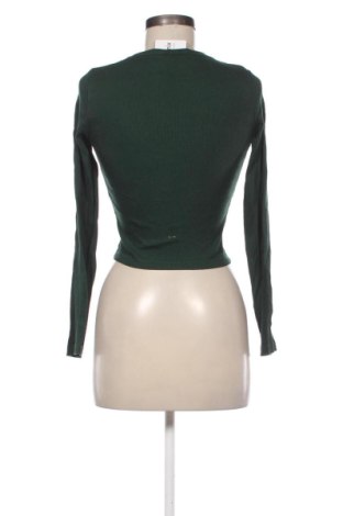 Bluză de femei Bershka, Mărime M, Culoare Verde, Preț 60,99 Lei