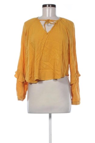 Bluză de femei Bershka, Mărime M, Culoare Galben, Preț 51,00 Lei