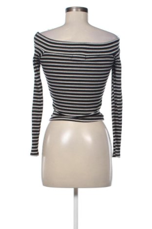 Damen Shirt Bershka, Größe S, Farbe Mehrfarbig, Preis 9,70 €
