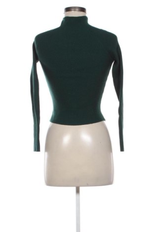 Damen Shirt Bershka, Größe L, Farbe Grün, Preis € 10,00