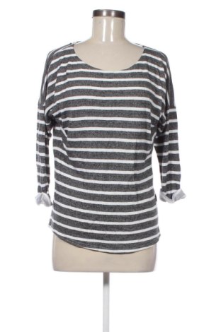 Дамска блуза H&M Divided, Размер M, Цвят Многоцветен, Цена 9,70 €