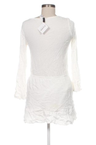 Дамска блуза H&M Divided, Размер S, Цвят Бял, Цена 10,22 €