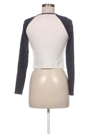 Дамска блуза H&M Divided, Размер M, Цвят Многоцветен, Цена 10,22 €