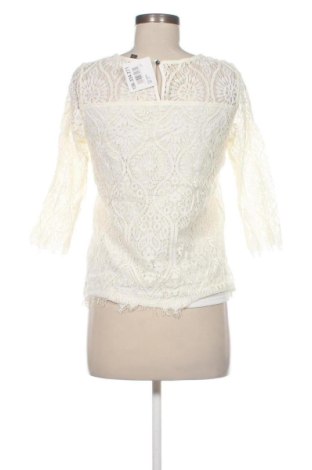 Damen Shirt Kiabi, Größe M, Farbe Ecru, Preis 12,99 €
