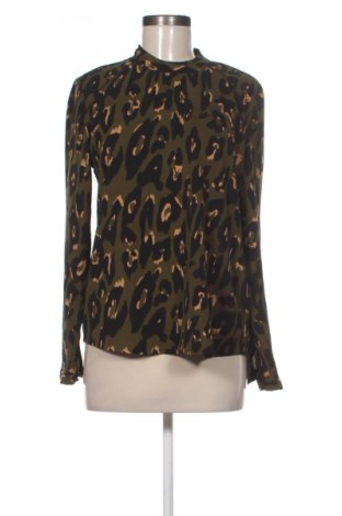Damen Shirt ONLY, Größe M, Farbe Mehrfarbig, Preis 13,99 €