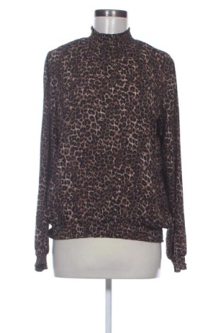 Дамска блуза Pigalle, Размер M, Цвят Многоцветен, Цена 41,00 €