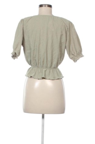 Bluzka damska Pull&Bear, Rozmiar M, Kolor Zielony, Cena 51,99 zł