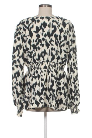 Bluzka damska SHEIN, Rozmiar XL, Kolor Kolorowy, Cena 51,99 zł