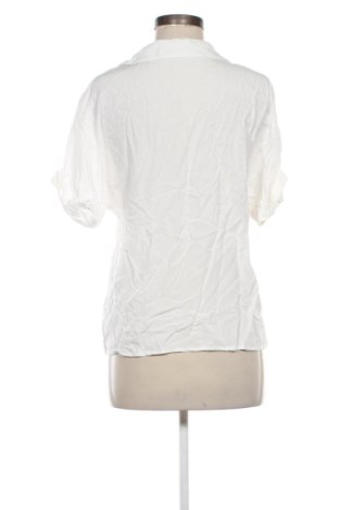 Damen Shirt SHEIN, Größe M, Farbe Weiß, Preis 9,70 €