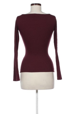 Damen Shirt Stradivarius, Größe XS, Farbe Rot, Preis 10,00 €