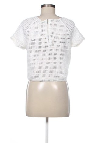 Damen Shirt Stradivarius, Größe M, Farbe Weiß, Preis 10,99 €