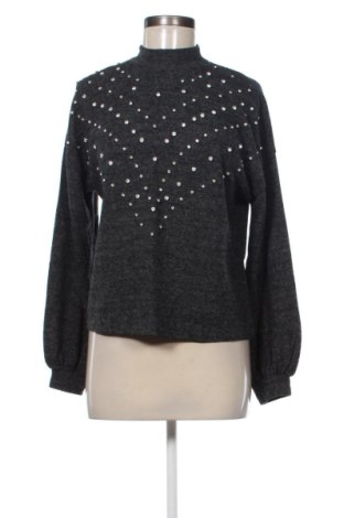 Damen Shirt Stradivarius, Größe M, Farbe Schwarz, Preis 10,00 €