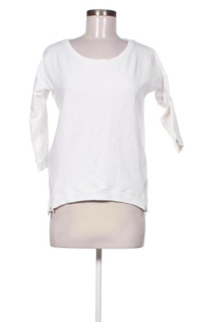 Damen Shirt Stradivarius, Größe S, Farbe Weiß, Preis 9,78 €