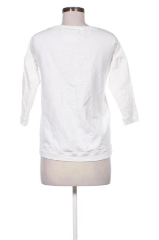 Damen Shirt Stradivarius, Größe S, Farbe Weiß, Preis 9,78 €