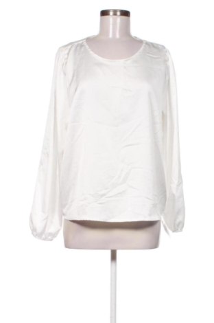 Дамска блуза Unbranded, Размер XL, Цвят Бял, Цена 10,22 €