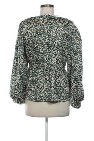 Damen Shirt Vero Moda, Größe M, Farbe Mehrfarbig, Preis 10,00 €