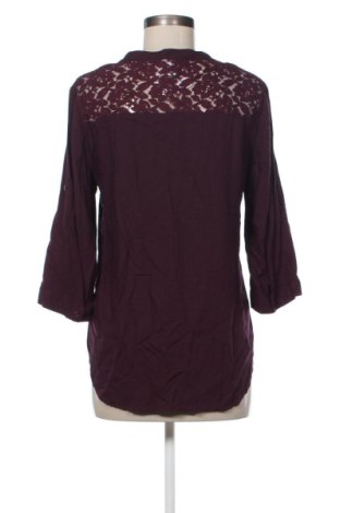 Damen Shirt Vero Moda, Größe M, Farbe Lila, Preis 10,00 €