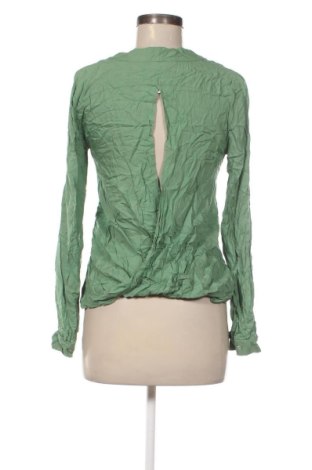 Damen Shirt Zara, Größe XS, Farbe Grün, Preis 17,99 €