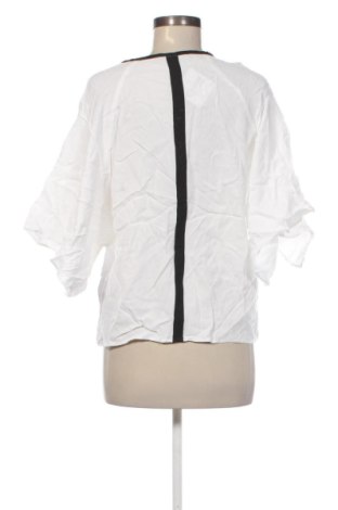 Bluză de femei Zara, Mărime XL, Culoare Alb, Preț 63,99 Lei