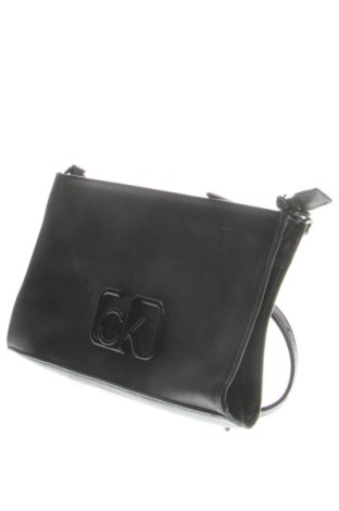 Dámska kabelka  Calvin Klein, Farba Čierna, Cena  87,85 €