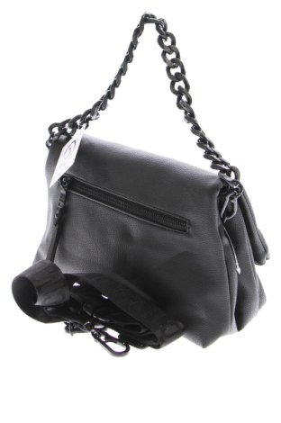 Дамска чанта Steve Madden, Цвят Черен, Цена 80,78 €