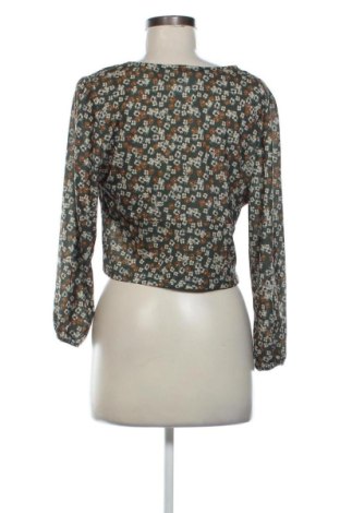 Cămașă de femei Pull&Bear, Mărime M, Culoare Multicolor, Preț 67,77 Lei
