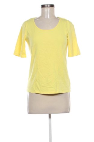 Γυναικείο t-shirt Apanage, Μέγεθος M, Χρώμα Κίτρινο, Τιμή 9,00 €