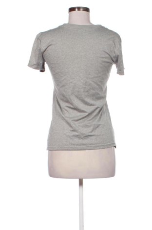 Дамска тениска Nike, Размер L, Цвят Сив, Цена 14,31 €
