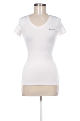Dámské tričko Nike, Velikost XS, Barva Bílá, Cena  397,00 Kč