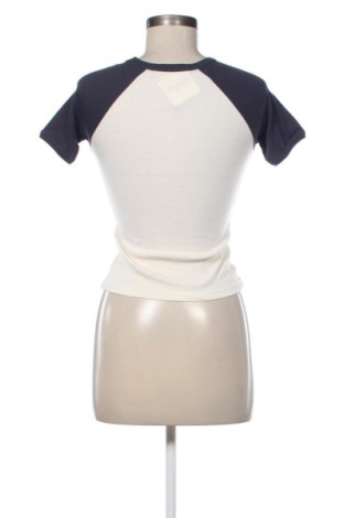 Дамска тениска Stradivarius, Размер XS, Цвят Екрю, Цена 8,69 €