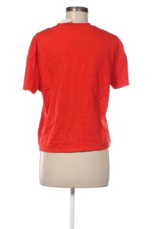 Tricou de femei Tommy Jeans, Mărime L, Culoare Roșu, Preț 107,99 Lei