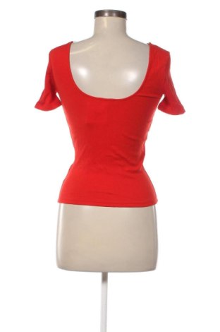 Dámske tričko United Colors Of Benetton, Veľkosť XS, Farba Červená, Cena  10,95 €