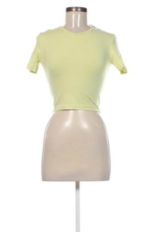 Damen T-Shirt Zara, Größe XS, Farbe Grün, Preis 6,00 €