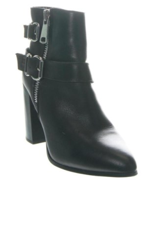 Дамски боти Bullboxer, Размер 38, Цвят Черен, Цена 66,46 €