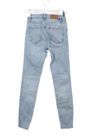 Damskie jeansy Amisu, Rozmiar XXS, Kolor Niebieski, Cena 80,38 zł