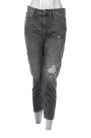 Γυναικείο Τζίν Armani Exchange, Μέγεθος M, Χρώμα Γκρί, Τιμή 70,05 €