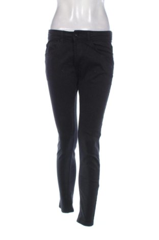 Dámske džínsy  Bershka, Veľkosť M, Farba Čierna, Cena  15,95 €