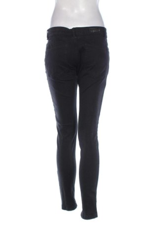 Dámske džínsy  Bershka, Veľkosť M, Farba Čierna, Cena  15,95 €