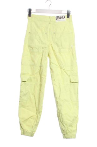 Dámske džínsy  Bershka, Veľkosť XS, Farba Zelená, Cena  17,95 €