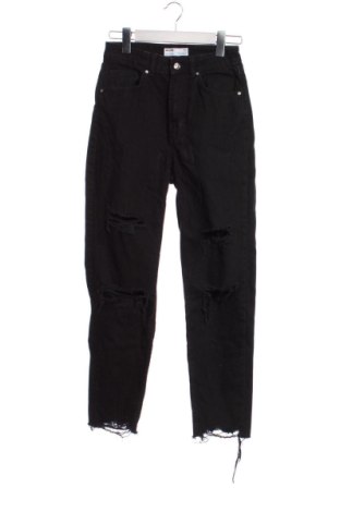 Damskie jeansy Bershka, Rozmiar XS, Kolor Czarny, Cena 80,38 zł