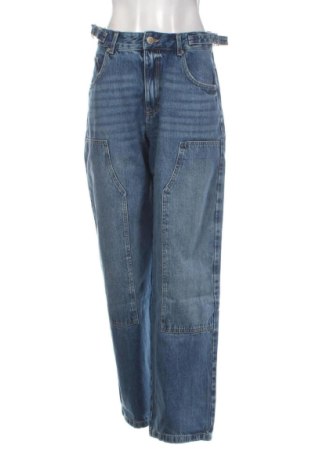 Blugi de femei Bershka, Mărime S, Culoare Albastru, Preț 145,99 Lei